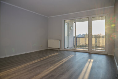 Wohnung zur Miete 525 € 3 Zimmer 75 m² 2. Geschoss Südstraße 35 Flöha Flöha 09557