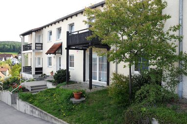 Wohnung zur Miete 330 € 3 Zimmer 67 m² Erdgeschoss Dr.-Simbeck-Str. 3 Nabburg Nabburg 92507