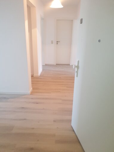 Wohnung zur Miete 700 € 3 Zimmer 78 m² 1. Geschoss Böllberg / Wörmlitz Halle (Saale) 06128