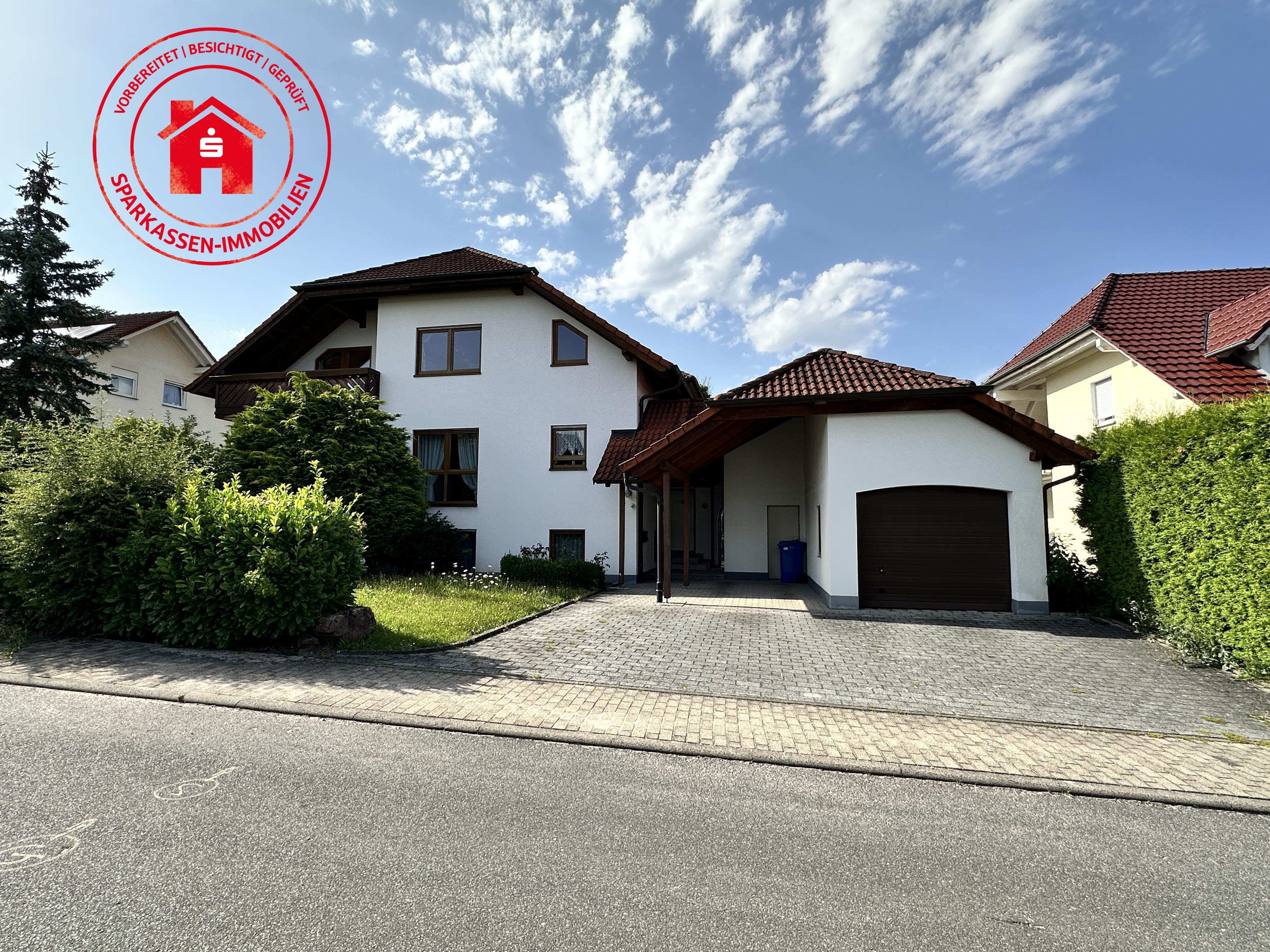 Mehrfamilienhaus zum Kauf 469.000 € 10 Zimmer 252 m²<br/>Wohnfläche 1.009 m²<br/>Grundstück Hardheim Hardheim 74736