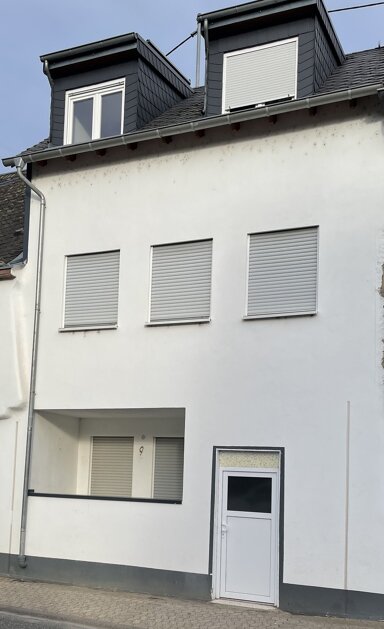 Reihenmittelhaus zum Kauf provisionsfrei als Kapitalanlage geeignet 239.000 € 5 Zimmer 120 m² Katharinenstraße 25 Treis Treis-Karden 56253