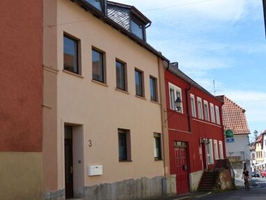 Mehrfamilienhaus zum Kauf 233.000 € 8 Zimmer 202 m² 145 m² Grundstück Arnstein Arnstein , Unterfr 97450
