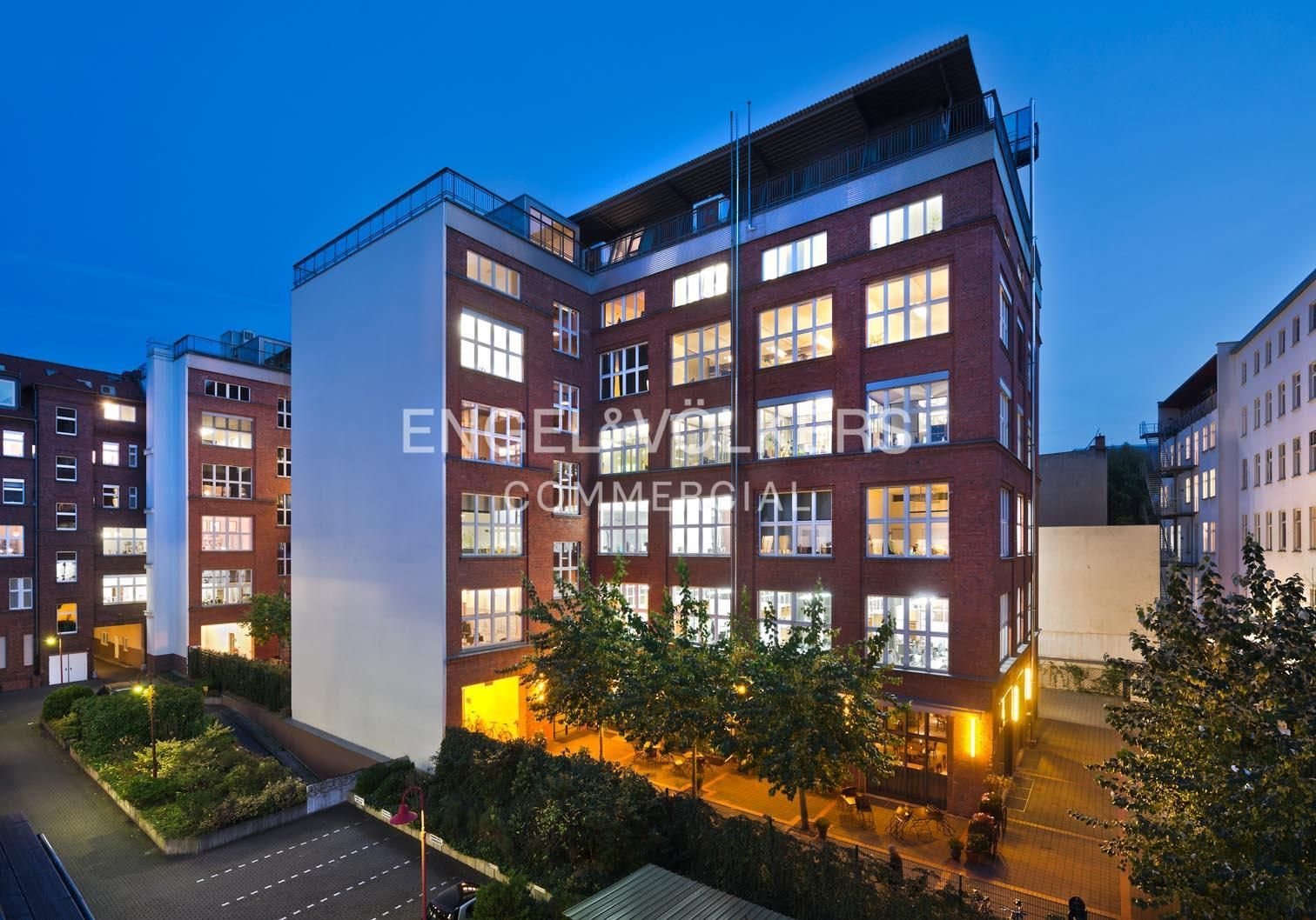 Büro-/Praxisfläche zur Miete 25 € 95,9 m²<br/>Bürofläche ab 95,9 m²<br/>Teilbarkeit Mitte Berlin 10115