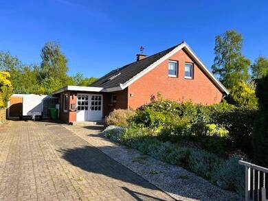 Einfamilienhaus zum Kauf 298.000 € 5 Zimmer 140 m² 919 m² Grundstück frei ab sofort Drochtersen Drochtersen 21706