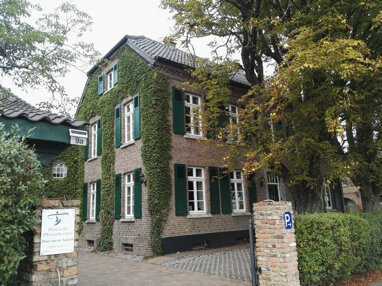 Herrenhaus zur Miete 1.750 € 6 Zimmer 225 m² 600 m² Grundstück Büderich Wesel 46487