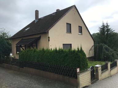 Haus zum Kauf 279.000 € 7 Zimmer 140 m² 705 m² Grundstück Grünberg Grünberg 35305