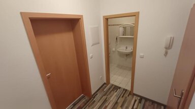 Wohnung zum Kauf 48.000 € 2 Zimmer 60,1 m² Bahnhofsvorstadt Plauen 08523