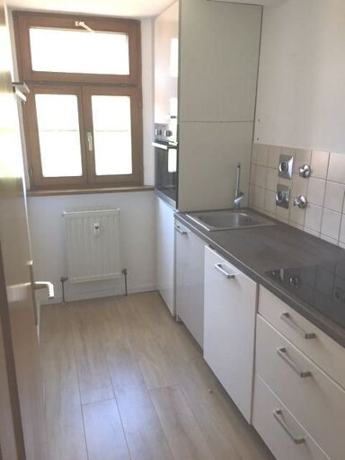 Wohnung zur Miete 675 € 3 Zimmer 50 m² 3. Geschoss frei ab sofort Innenstadt Fürth 90762