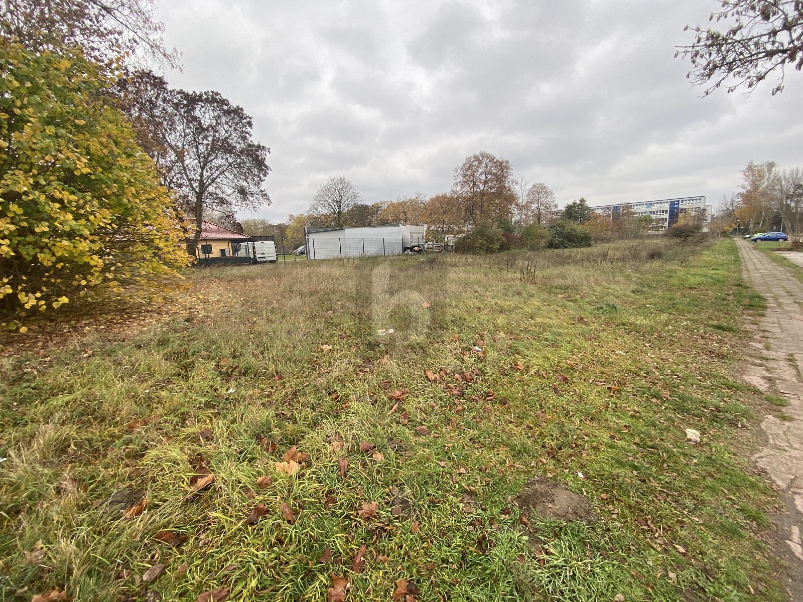 Grundstück zum Kauf 320.000 € 4.000 m²<br/>Grundstück Rathenow Rathenow 14712