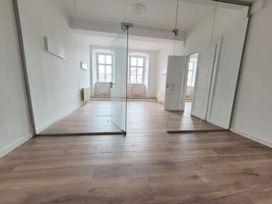 Wohnung zur Miete 1.600 € 6 Zimmer 236,3 m² Hauptmarkt 41 Mitte Gotha 99867