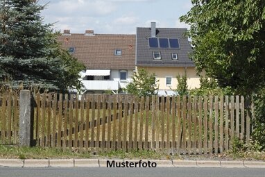 Einfamilienhaus zum Kauf Zwangsversteigerung 402.000 € 1 Zimmer 172 m² 486 m² Grundstück Neunkirchen Neunkirchen 57290