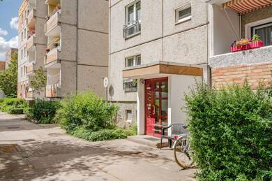 Wohnung zur Miete 358 € 3 Zimmer 61,2 m² 5. Geschoss frei ab 01.07.2025 Katharinenstraße 49 Katharinenviertel Neubrandenburg 17033