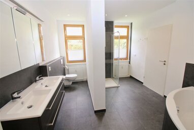 Wohnung zur Miete 550 € 3 Zimmer 77 m² Erdgeschoss Obermühle 10 Zella-Mehlis 98544