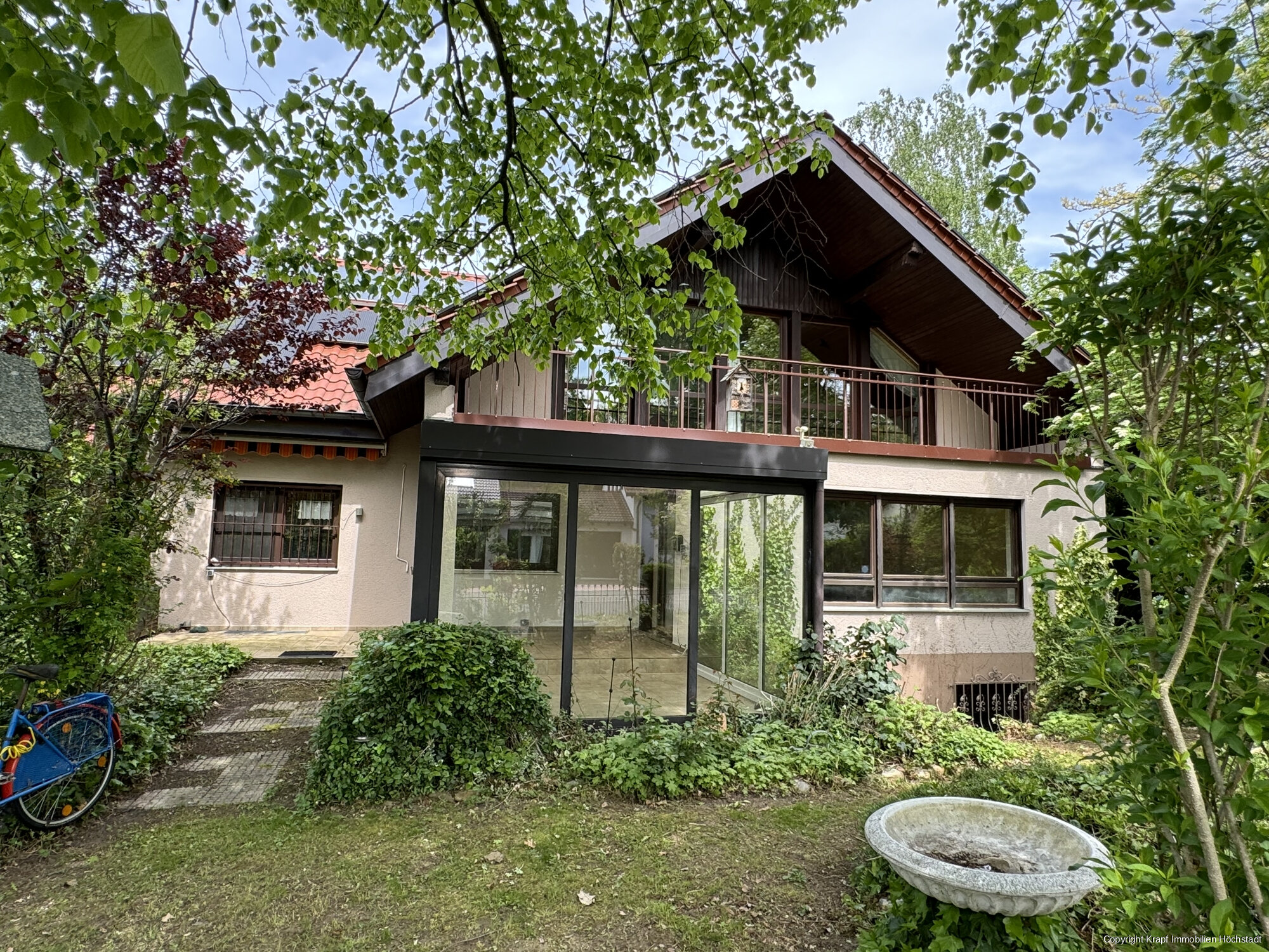 Einfamilienhaus zum Kauf 669.000 € 8 Zimmer 233 m²<br/>Wohnfläche 976 m²<br/>Grundstück Höchstadt Höchstadt a.d.Aisch 91315