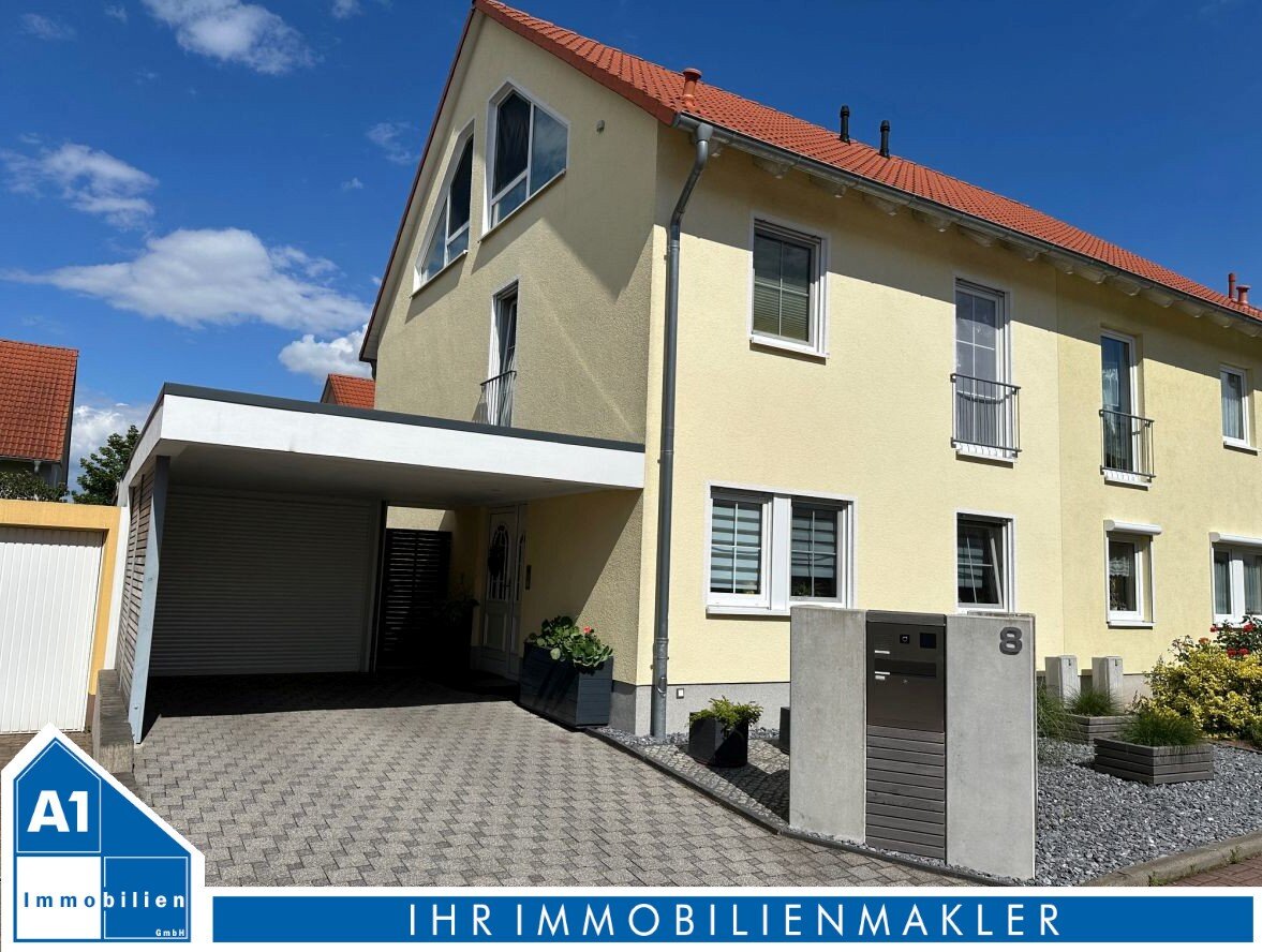 Einfamilienhaus zum Kauf 330.000 € 4 Zimmer 118 m²<br/>Wohnfläche 193 m²<br/>Grundstück An der Parkstraße 8 Lieskau Salzatal OT Lieskau 06198