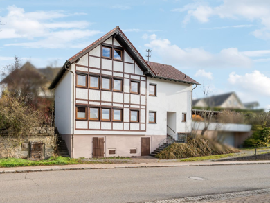 Einfamilienhaus zum Kauf 329.000 € 7,5 Zimmer 187,5 m² 513 m² Grundstück Weildorf Haigerloch 72401