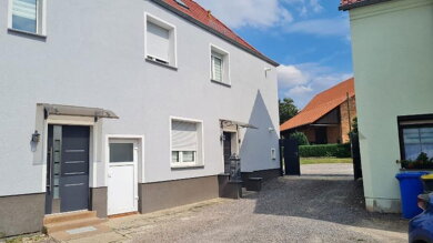 Mehrfamilienhaus zum Kauf provisionsfrei 285.000 € 7 Zimmer 183 m² 528 m² Grundstück Am Schmiedeberg 6 Goddula Bad Dürrenberg 06231