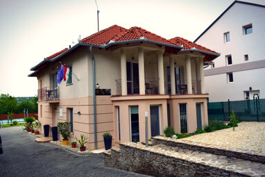 Villa zum Kauf Provisionsfrei 769.000 € 5 Zimmer 377 m² 984 m² Grundstück Heviz 8380