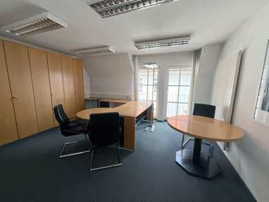 Bürofläche zur Miete 7 € 330 m² Bürofläche teilbar ab 109 m² Deggingen Deggingen 73326
