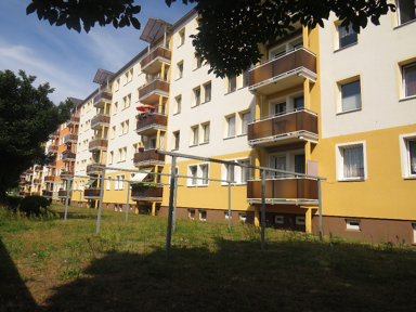 Wohnung zur Miete 405 € 3 Zimmer 60,7 m² 2. Geschoss frei ab 01.11.2024 Platz des Friedens 6 Sandersdorf Sandersdorf-Brehna 06792