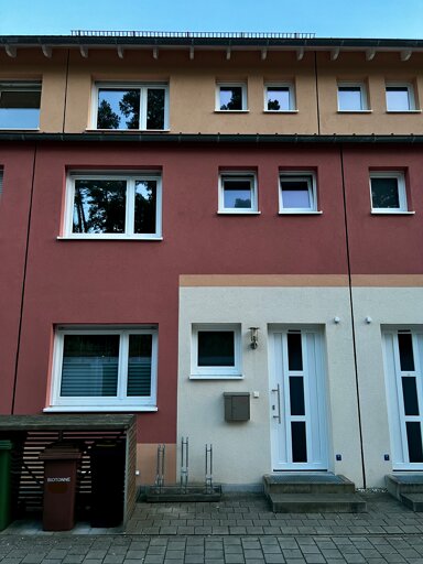 Reihenmittelhaus zum Kauf provisionsfrei 670.000 € 5 Zimmer 139,2 m² 182 m² Grundstück frei ab sofort Uranusweg Feucht Feucht 90537