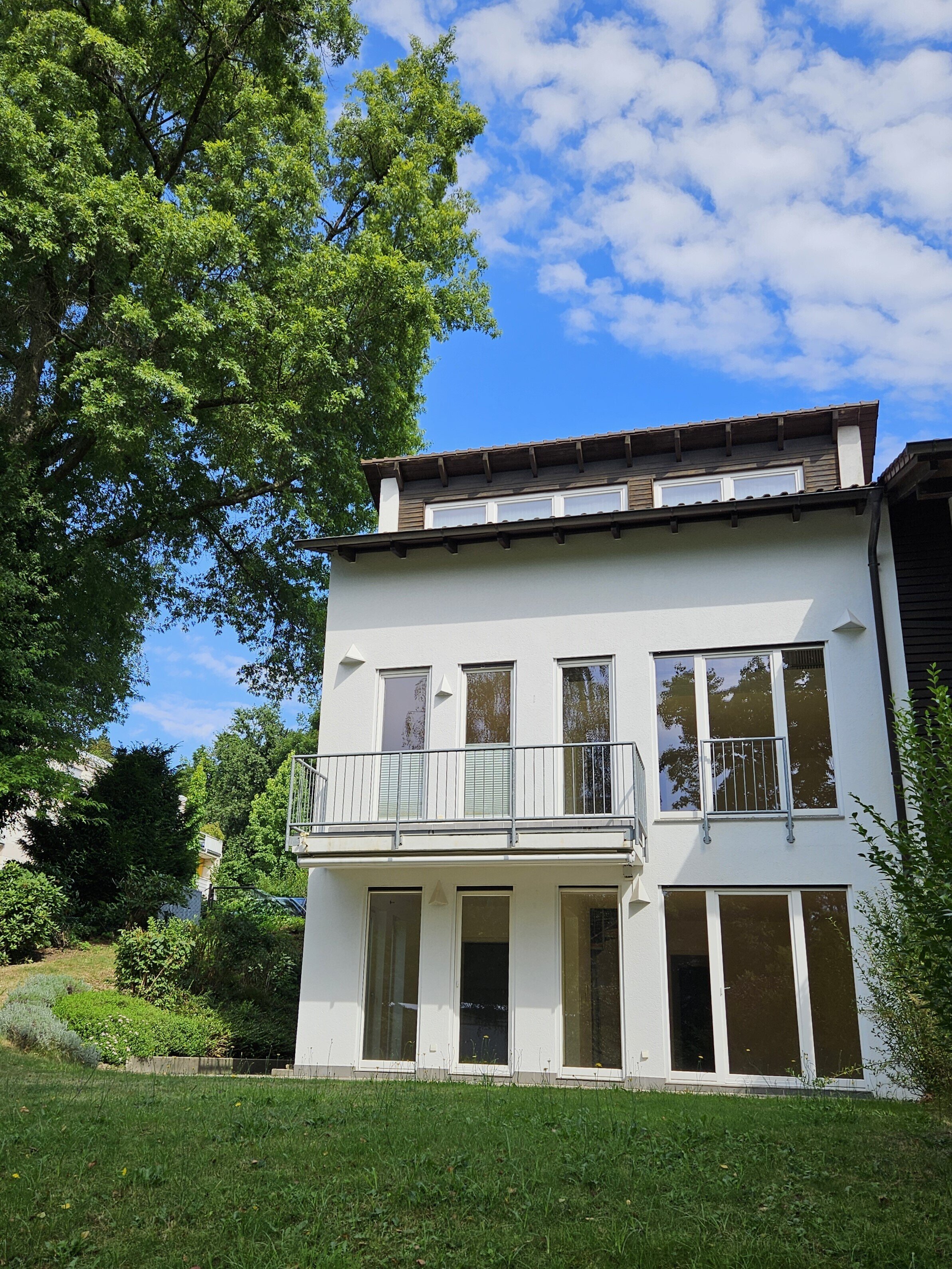 Einfamilienhaus zum Kauf 700.000 € 5 Zimmer 171 m²<br/>Wohnfläche 545 m²<br/>Grundstück Baden-Baden - Kernstadt Baden-Baden 76530