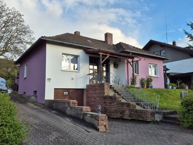 Einfamilienhaus zum Kauf 335.000 € 4 Zimmer 135 m² 1.480 m² Grundstück Kredenbach Esselbach 97839