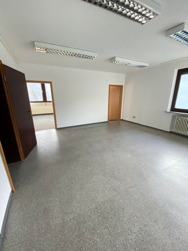 Büro-/Praxisfläche zur Miete 990 € 6 Zimmer Landstuhl Landstuhl 66849