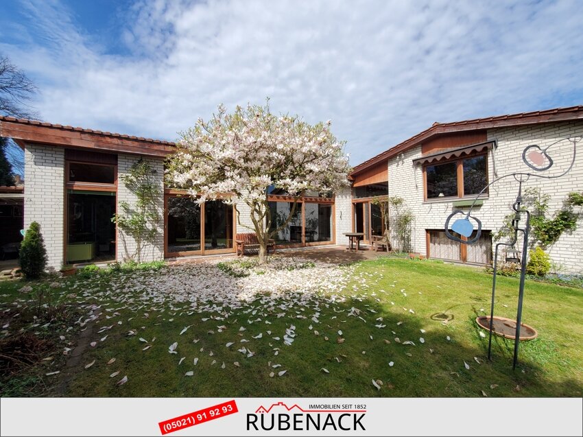 Einfamilienhaus zum Kauf 345.000 € 6 Zimmer 185 m² 816 m² Grundstück Nienburg Nienburg 31582