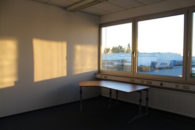 Bürokomplex zur Miete 10 € 10 Zimmer 500 m² Bürofläche teilbar ab 20 m² Aufderhöhe - Landwehr Solingen 42699