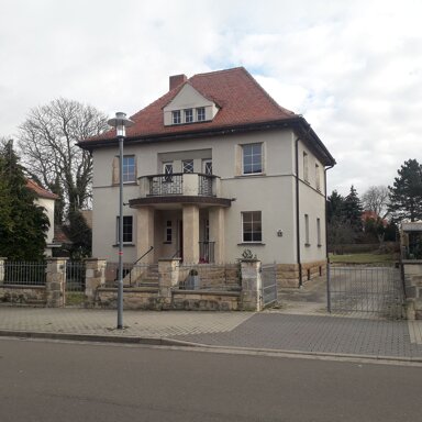 Villa zum Kauf provisionsfrei 450.000 € 6 Zimmer 180 m² 720 m² Grundstück frei ab sofort Lindenstraße 14 Hohenmölsen Hohenmölsen 06679