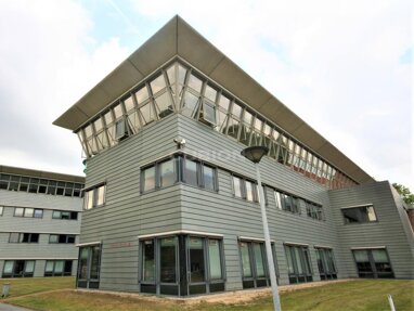Büro-/Praxisfläche zur Miete Provisionsfrei 9,80 € 482,5 m² Bürofläche teilbar ab 327,2 m² Marienkirche Oberhausen 46045