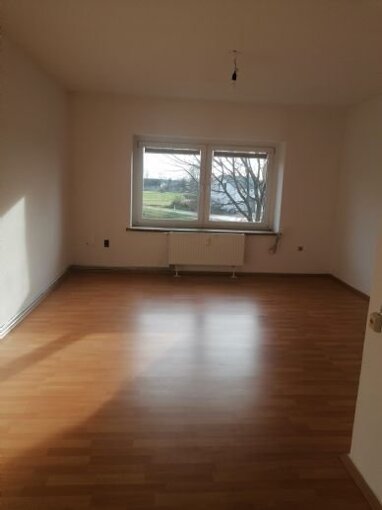 Wohnung zur Miete 150 € 1 Zimmer 30 m² 1. Geschoss August Bebel Straße 5 Großbadegast Großbadegast 06369