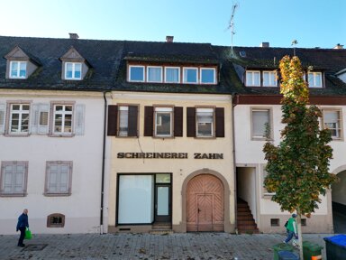 Mehrfamilienhaus zum Kauf 980.000 € 17 Zimmer 468,3 m² 682 m² Grundstück Emmendingen Emmendingen 79312