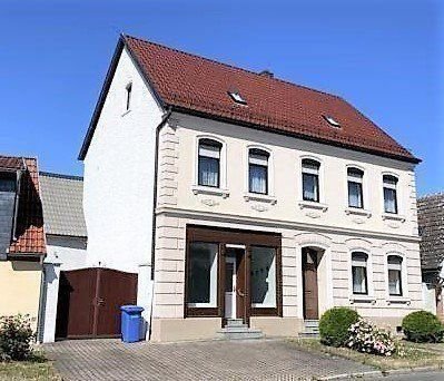 Einfamilienhaus zum Kauf 149.000 € 5 Zimmer 150 m²<br/>Wohnfläche 487 m²<br/>Grundstück Ab sofort<br/>Verfügbarkeit Obhausen Obhausen 06268
