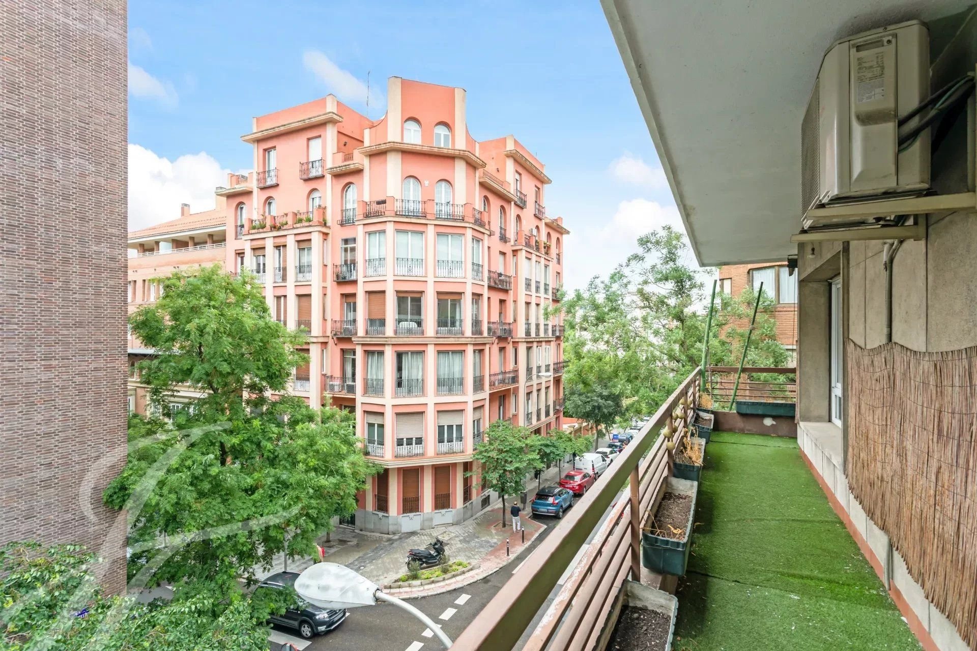 Studio zum Kauf provisionsfrei 2.100.000 € 209 m²<br/>Wohnfläche 2.<br/>Geschoss Madrid 28006