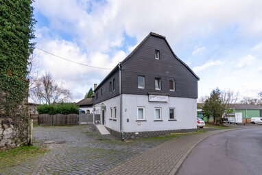 Haus zum Kauf 798.000 € 16 Zimmer 211 m² 1.761 m² Grundstück Ossenheim Friedberg 61169