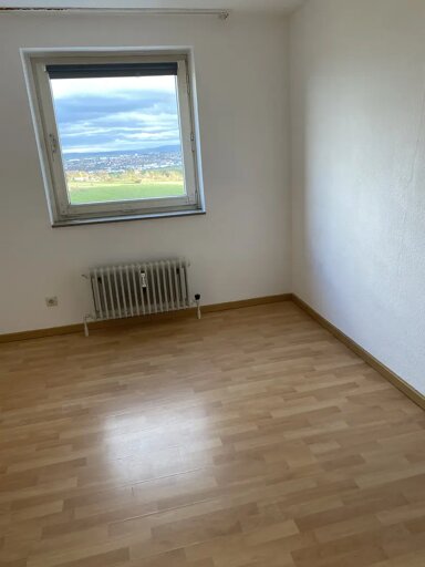 Wohnung zur Miete 700 € 4 Zimmer 115 m² frei ab sofort Sucystrasse 14 Buch Bietigheim-Bissingen 74321