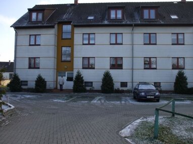 Wohnung zur Miete 425 € 3 Zimmer 81 m² Erdgeschoss Drömlingstraße 38a Weddendorf Oebisfelde-Weferlingen 39646