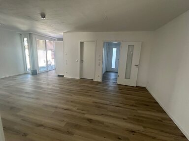 Wohnung zur Miete 750 € 2 Zimmer 65 m² EG frei ab sofort Friedrich-Eckardt Str. 17 Bad Salzungen Bad Salzungen 36433