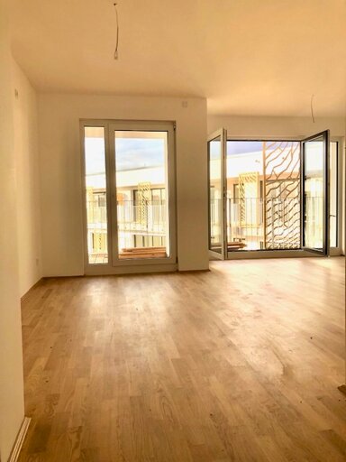 Studio zur Miete 750 € 1 Zimmer 41 m² 5. Geschoss frei ab sofort Ludwig-Feuerbach-Straße 4 Veilhof Nürnberg 90489