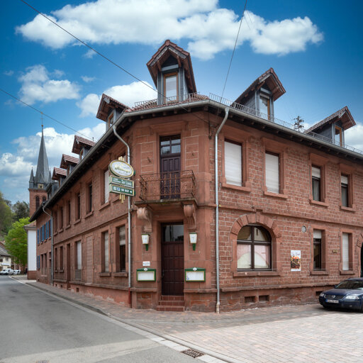 Haus zum Kauf 350.000 € 650 m²<br/>Wohnfläche Elmstein Elmstein 67471