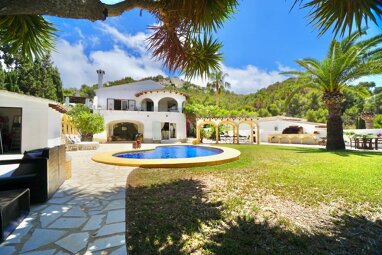 Villa zum Kauf 849.000 € 267 m² 972 m² Grundstück Moraira 03724