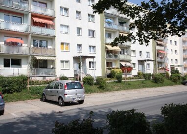 Wohnung zur Miete 218 € 2 Zimmer 40,6 m² 4. Geschoss Schöninger Straße 6 Oschersleben Oschersleben 39387
