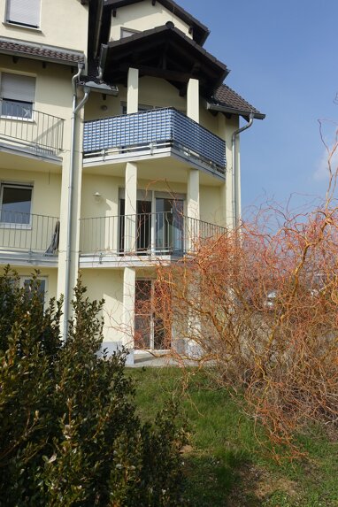 Wohnung zum Kauf 140.000 € 3 Zimmer 77,6 m² Freyburg Freyburg (Unstrut) 06632