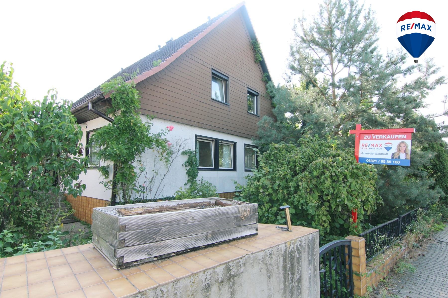 Einfamilienhaus zum Kauf 480.000 € 10 Zimmer 195,2 m²<br/>Wohnfläche 660 m²<br/>Grundstück Maxdorf 67133