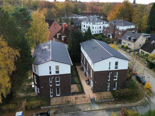 Reihenendhaus zur Miete 2.358 € 5,5 Zimmer 112,3 m² frei ab sofort Sasel Hamburg 22359