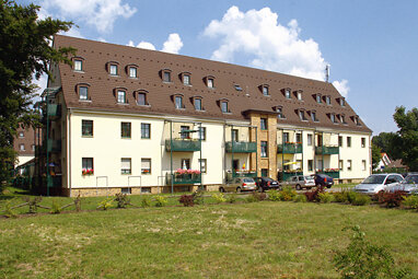 Wohnung zur Miete 445 € 2 Zimmer 52,3 m² Erdgeschoss Pfaffendorfer Str. 24 Kochstedt 152 Dessau-Roßlau 06847