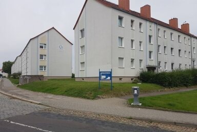 Wohnung zur Miete 397 € 3 Zimmer 66,1 m² 1. Geschoss frei ab sofort Welsleber Straße 9 Wohngebiet Welsleber Straße Magdeburg 39122