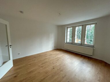 Wohnung zur Miete 309 € 2 Zimmer 61,7 m² 2. Geschoss Annaberger Straße 336 Harthau 451 Chemnitz 09125